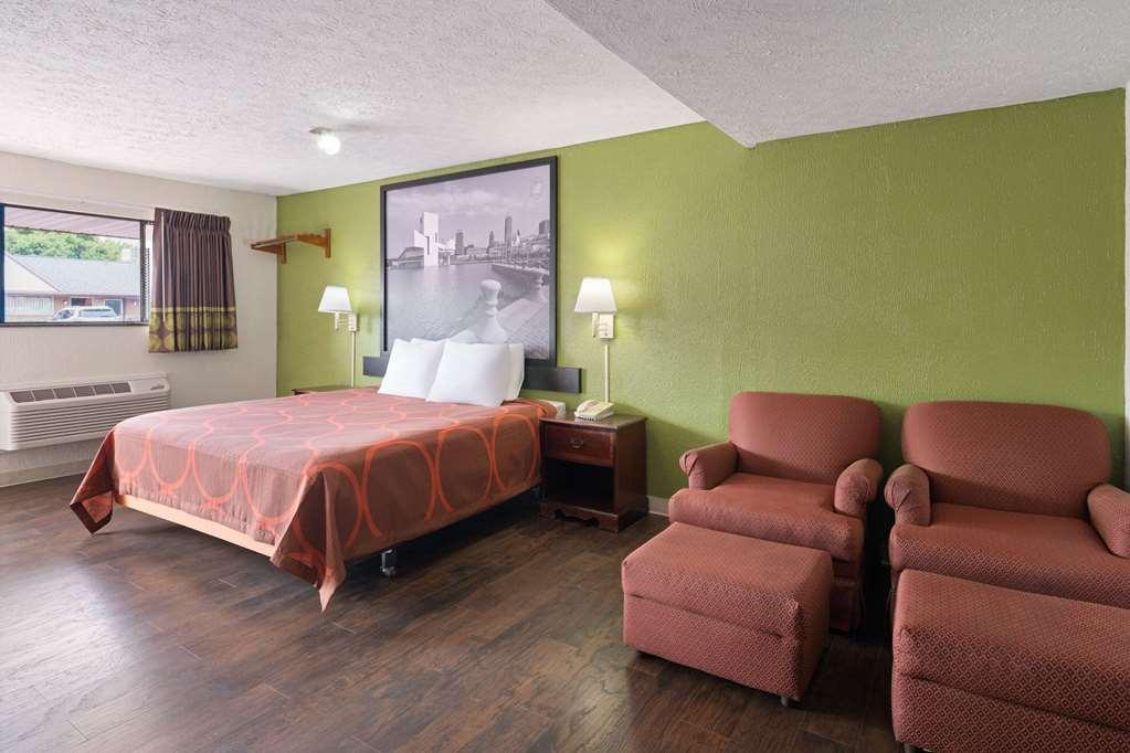 Rodeway Inn Youngstown Cameră foto